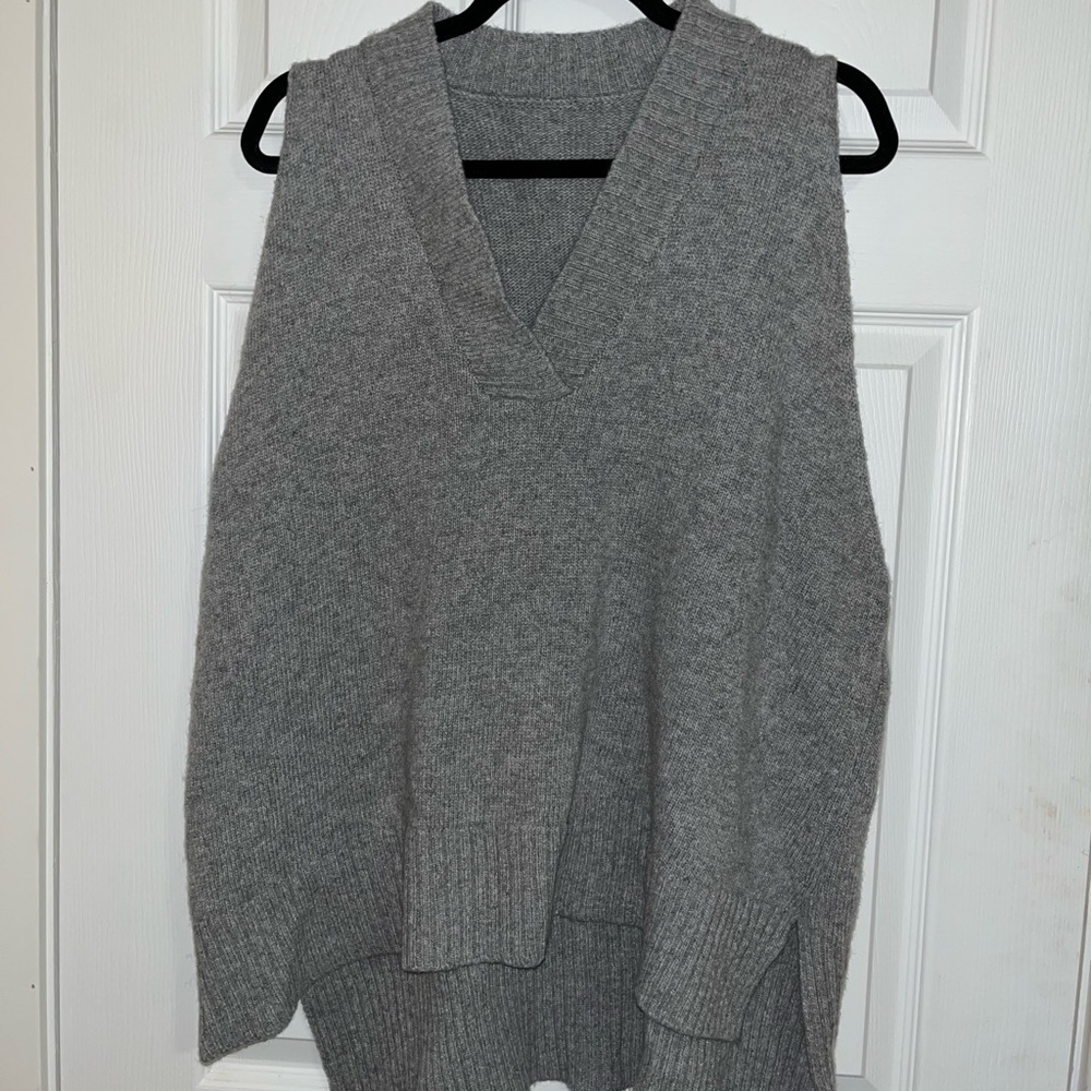 Grey Oversized Knit Sweater Vest